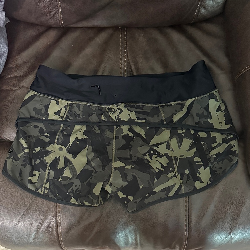 Camouflage Women's Shorts - Picture 2 of 3